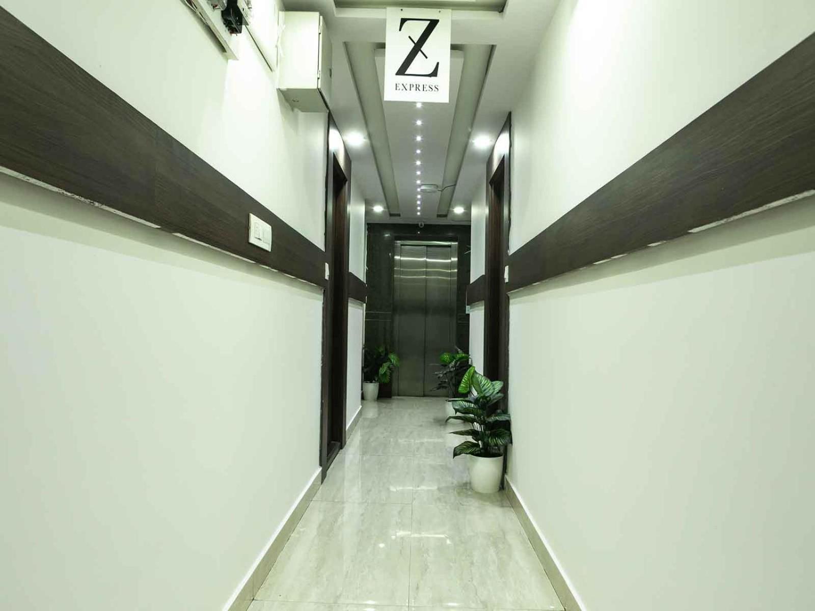 Z Express Enzyme Hotel Bangalore Exterior photo